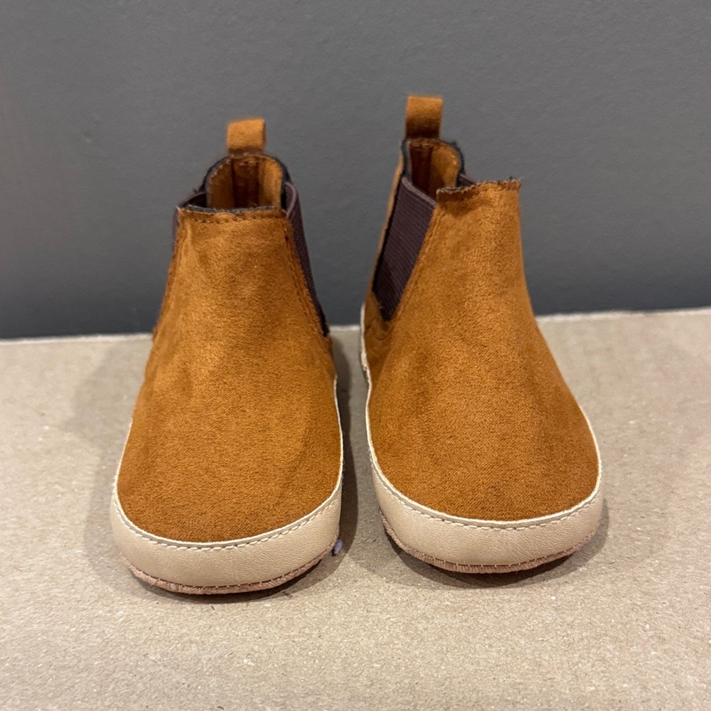 Old Navy Tan Suede Kids Boots